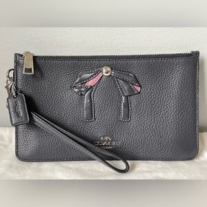 COACH Crosby Clutch Bow Appliqué Navy Blue Leather/ Silver/ Pink Bow/ Phone Slot